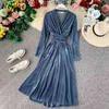 Neploe Neue Elegante V-ausschnitt Kleider Frauen Herbst Winter Vintage Hong Kong Stil Vestidos Samt Schlanke Taille Kordelzug Kleid 94446 210422