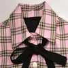 2022 Vårens långa ärmar Lapel Neckrosa Jacka Fransk stil Plaid Ribbon Slips Bowknot Fickor Single-breasted Jackor Korta Outwear Coats O277150