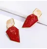 Großhandel klare und reine Harz baumelnde Ohrringe wie Kristall hängende elegante unregelmäßige Tropfenohrringe edlen Schmuck für Frauen