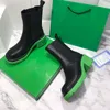 Botas de desenhista de mulheres de alta qualidade Botas de couro Martin tornozelo Chaelsea bota antiderrapante onda de borracha colorida solo de luxo elástico 35 a 40