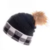 Personlig 2021 Julröd Svart Buffalo Plaid Pattern Wool Beanie Stickad hatt Håll varm hatt