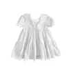 Koreanska stil Baby Girls Dress Puff Sleeve Floral Princess Dresses V-Neck Kids Bomull Barnkläder 210615