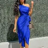 Ofis Bayanlar Kolsuz Zarif Kravat Örgün Elbise Seksi Tek Omuz Saten Katı Renk Pileli Yarık Elbise Y1006