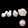 4pcs /セット梅の花の花のフォンダンカッター砂糖艇スプリングケーキの飾り飾りツールDIYクッキーモールドケーキ型Y0712