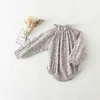 長袖の赤ちゃんの女の子の服ジャンプスーツソフトコットン生まれの服春のロンパース夏の花の格子縞210816