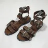 Kadın Sandalet Yaz Toka Toe Ayak Bileği Wrap Toe Açık Metal Arka Kayış Düz Topuklu Bayan Ayakkabı Sandalet Kadınlar için 2020