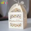 Anpassad Namn Laser Cut Bröllop Souvenir Romantiskt Bröllop Candy Box 210724