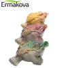 ERMAKOVA 3 Different Styles Resin Color-Changing Lucky Money Figurine Frog Statue with Coin Feng Shui Tea Pet Home Ornament 211105