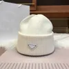 Designer di lana Beanie Womens Mens Fashion Berretto da baseball di alta qualità all'ingrosso Luxury Cashmere Bucket Cappello Casual Seta Ricamo Inverno