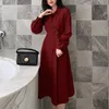 Mulheres Vermelho Preto Caqui de Caqui Corduroy Shawl Collar Knee comprimento vestido elegante inverno quente D1520 210514