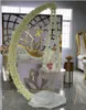 Porte-gâteau de mariage en métal de luxe Sweat Sweat Suspension Perles de cristal Porte-fleurs acryliques Porte-pièce de mariage