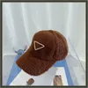 21SS Projektanci czapki czapki Winter Warm Hat Volume Woolen Cap 58 cm obwód głowy Kobiety baseballowe czapki Casquette Fashion Vailies 7168584