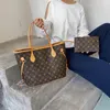 Daily Bagbrand Tote Bags для женщин Мода Сумка для плеча Большая емкость Сумки Женщины Торговая сумка на плечо Классический брендин