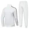 Sprzedaj Well Men Sportswear Zestaw Marka Mężczyzna Dres Sportowy Fitness Odzież Dwa Kawałki Bluzy + Spodnie Casual Męska Dotarium Garnitur Najwyższej Jakości Azjatycki Rozmiar M-3XL