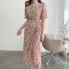 Korejpaaの女性のドレス韓国のシックな気質エレガントな正方形の襟染め花描画ローププリーツウエスト薄い半袖Vestido 210526