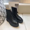 De rij gladde lederen enkel Chelsea laarzen platform rits slip-on round teen blok hakken platte wiggen laarsjes dikke laars dames factor