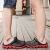 Тапочки удобные дышащие скольжения ботинки сандалии женщины бул красный пляж скидка на скидке скейтборд весна осень лето один размер 36-44