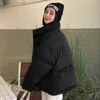 Корейский стиль зимняя куртка Parkas женщины стоять воротник сплошные черные белые женщины вниз пальто свободно негабаритные женские короткие парку 211008
