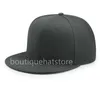 2021 One Piece Custom Blank Full Black Sport gemonteerde cap Men039S dames