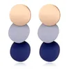 Boucles d'oreilles créoles huggie Sevenstone Round Button Dangle Stud - Triple Gold Blue Acrylic Matte Paint Curved Discs Drop Jewelry Gift for Women