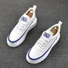 Mode män loafers skor lyx designer sneakers matchande tjocka botten lägenheter skateboard trending