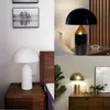 Lâmpadas de mesa desenhador lâmpada de ouro preto metal cama sala de estar quarto de estúdio de estúdio