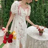 Robe de femme de broderie florale coréenne douce Bowknot col carré manches bouffantes robes robes à simple boutonnage 6H613 210603