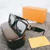 Солнцезащитные очки 2021men площадью миллионера квадратная рама высокого качества открытый авангард оптом стиль очки с рамкой 96006