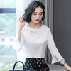 Koreanische Seide Frauen Blusen Hemd Satin Flare Hülse Bluse Tops Plus Größe Blusas Mujer De Moda 210531