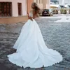 Boho Hochzeitskleid 2024 A-Linie V-Ausschnitt Spagetti-Träger Plissee Satin Brautkleider Dubai High Split Bräute Kleider nach Maß