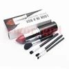 M Look in a Box Professionelle Make-up-Pinsel, 4-teiliges Set mit Lippenstift-Set, Lidschatten, Rouge, Puderpinsel, hochwertiges Weihnachtsgeschenk