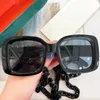 Bayan Kare Çerçeve Güneş Gözlüğü 2407s Büyük Plaka Kare Tasarım Moda Klasik Tasarımcı Erkek Güneş Gözlükleri Bahar Seyahat Tatil UV400 Gözlük Kayışı Siyah Zincir