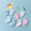 4 Paia/set di Calzini Del Bambino di Colore Solido Guanti Set Carino Striscia Elastica Infantile Calzini Del Bambino Morbido Cotone Neonato Ragazza Ragazzo Volant Guanto