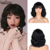 Perruques ondulées courtes avec frange Wig synthétique pour femmes Bob rose rouge brun naturel Wig Cosplate Cosplay Wig Anniviafactory Direct