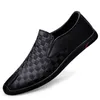 Män ärtor skor lyx och hög kvalitetskåpa glida på loafers andningsbara bekväma män moccasins skor äkta läder lägenheter