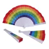 Mode vouwen Rainbow Fan Plastic Printing Kleurrijke Ambachten Home Festival Decoratie Craft Stage Performance Dance Fans 43 * 23cm