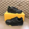 Högkvalitativa män varmförsäljning mode catwalk casual skor, mjuka läder sneakers, tjocklastade plattformade bekväma skor EUR38-45 MKJP0002