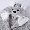 Inverno Big Boys Bath Robe Crianças Com Capuz Flanela Pijamas Pessoas Publicar Bathrobes para Adolescente Cartoon Casual 211130