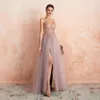 섹시한 스파게티 스트랩 이브닝 드레스 2021 새로운 도착 V 넥 라인 석 정식 댄스 파티스 가운을 슬릿 로브 드 Soiree