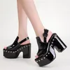 Klänningskor Peep Toe Platform High-Heeled Women Sexy Rivet Black Gothic Style Mules Block Heel Sommar Sandaler Cool