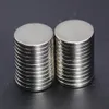 50 pezzi / lotto 15x2 magnete al neodimio 15mm x 2mm N35 NdFeB rotondo super potente forte magnete permanente2737