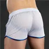 2021 Pantaloncini per il fitness muscolare alla moda estiva da uomo pantaloni sportivi da spiaggia a tre punti sottili traspiranti ad asciugatura rapida