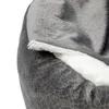NEWCAVE Ultrasoft Peluş Kedi Yatak Hood Yuvarlak Burrowing Rahat Kendinden Isınma Rahat Uyuyan Kedi Yatak Su geçirmez ve Antislip RRD128