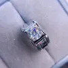925 argent sterling style Classique Diamant bijoux Mosan bague en diamant 2CT 8*8mm Cadeau De Fête De Mariage Anneau Pour homme