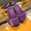 2023 Pantofola da donna con cuscino da piscina Comfort Pantofola da donna Cinturino in nylon Mulo Designer Uomo Pelle Sunset Suola in gomma piatta Sandalo scorrevole