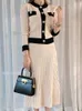 韓国の2枚の編み物のラウンジセットOネックシングルブレストカーディガン長袖クロップトップハイウエストスカートヒットカラー女性セット210529