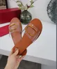 Designer Women Metallic Vlogo Signature Trim Sandal Grained Cowhide 0,5 cm klackar Läder tofflor Sandaler Vintage Classic toppkvalitet med låda storlek 35-40