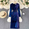 Höst och vinter vintage kvinnors sequin klänning svart damer temperament v-hals retro violett sammet party femme robe 210514