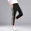 Calça feminina capris calça de moletom esportiva arco -íris 2021 outono primavera harem harajuku de tamanho Kpop calça feminina casual