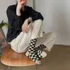 Jesień Zima Damskie Czarne Białe Skarpety Checkerboard Mężczyźni Hip Hop Bawełna Unisex Sock